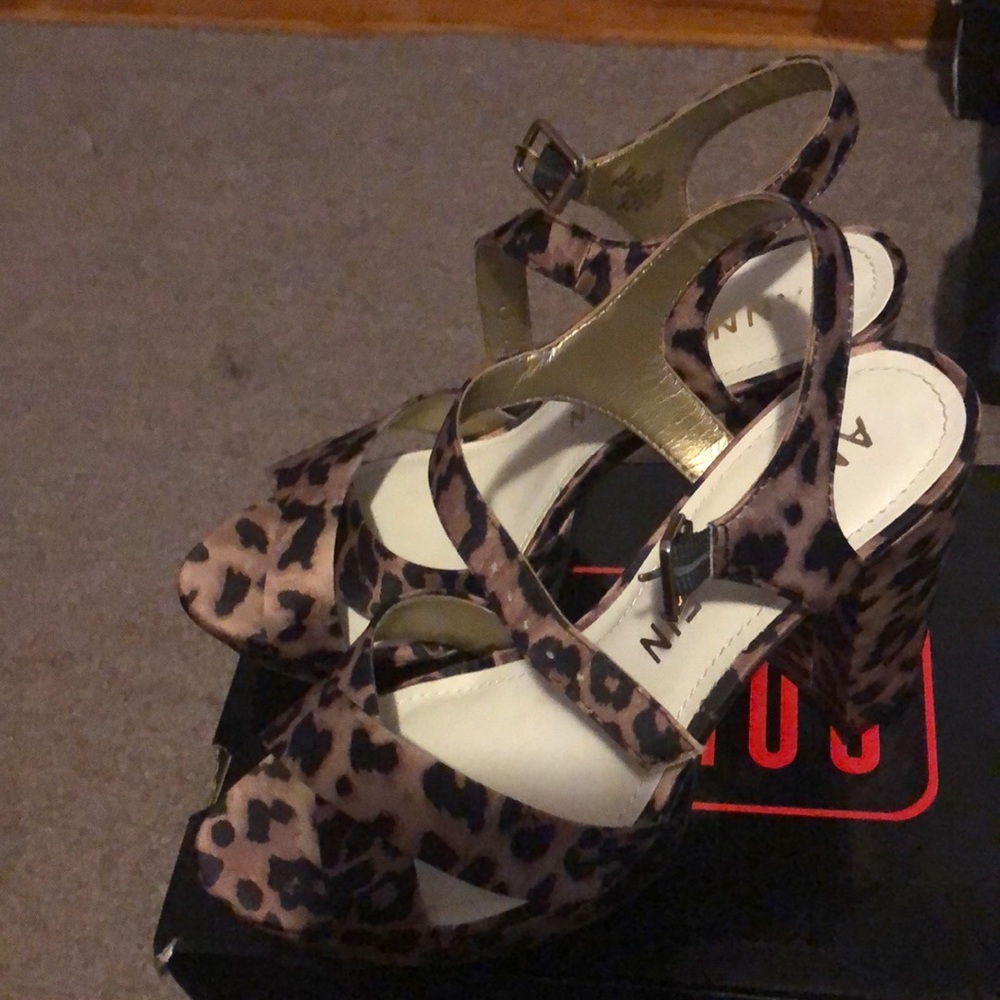 Anne Klein platforms only worn once for an event!